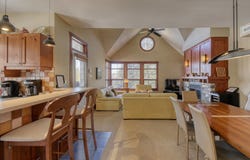 221 Ch. des Quatre-Sommets 7, Mont-Tremblant, Quebec J8E 1C8