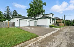 19 Smith Street E, Brant, Ontario N3L1M3