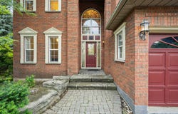 2322 Woodridge Way, Oakville, Ontario L6H6S3