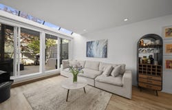 2125 York Avenue, Vancouver, British Columbia V6K1C4