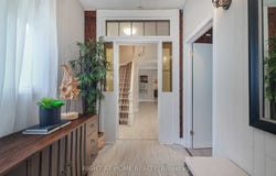 998 Sulphur Springs, Hamilton, Ontario L9H5E3