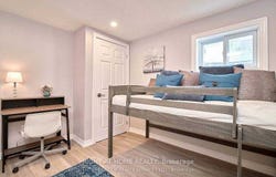 Lower l - 156 Peel Street, Barrie, Ontario L4M3L6