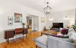 22 Rue du Prince-Arthur, Saint-Lambert, Quebec J4P1X2