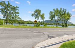 20 Rue Michel, Beloeil, Quebec J3G5L7