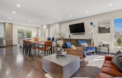 3 Tsse Bellefeuille, Laval (Saint-François), Quebec H7J 1C3
