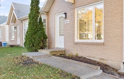 6211 Rue du Cabernet-Sauvignon, La Haute-Saint-Charles, Quebec G3E1Z2