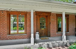 822 Rue Moreau, Sainte-Thérèse, Quebec J7E2N2