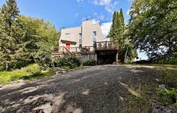 33 310e Avenue, Saint-Hippolyte, Quebec J8A 2W8