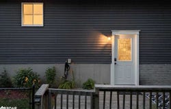 572 Spruce Street, Collingwood, Ontario L9Y4R2