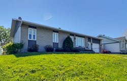 769 Rue dAlsace, Chicoutimi, QC G7H7N4, CA, Chicoutimi, Quebec G7H7N4