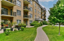 249 Boul. des Cépages, Duvernay, QC H7A0C4, CA, Duvernay, Quebec H7A0C4