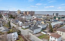 166-170 Rue St-Pierre, Rimouski, Quebec G5L1T9
