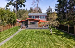 1304 Midden Rd, Comox, British Columbia V9M 2R6