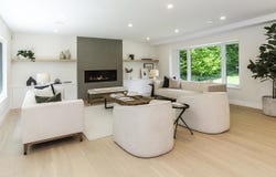 4002 Bayridge Avenue, West Vancouver, British Columbia V7V 3J5