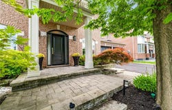 2366 Valleyridge Drive, Oakville, Ontario L6M5C3