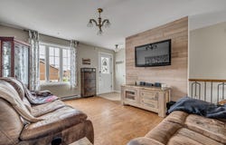 25 Rue Dunham, Charlesbourg, Quebec G2N1L4