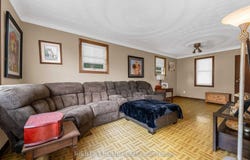 333 LIMERIDGE Road E, Hamilton, Ontario L9A2S8