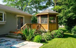 106 Bushmill Circle, Hamilton, Ontario L8B1A5