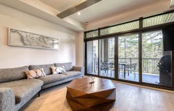 1010 Allée de Verbier 104, Mont-Tremblant, Quebec J8E 1C6