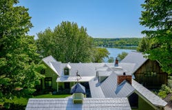340 Rue Hovey, North Hatley, Quebec J0B 2C0
