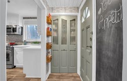 296 Weber Street E, Waterloo, ON, Kitchener, Ontario N2H-1G2
