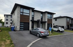 83 Rue Pierre-Dionne, Salaberry-de-Valleyfield, QC J6S0P7, CA, Salaberry-de-Valleyfield, Quebec J6S0P7