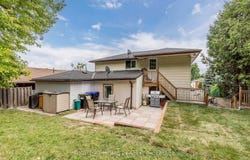 93 John Street E, Bradford West Gwillimbury, Ontario L3Z1G4