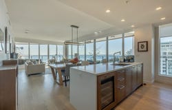 1439 George Street, White Rock, British Columbia V4B0B9