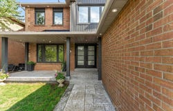 1186 Glenashton Drive, Oakville, Ontario L6H5L7