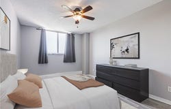 975 Warwick Court, Burlington, Ontario L7T3Z7