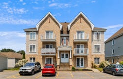 621 Place de la Brise, Mascouche, QC J7L0B6, CA, Mascouche, Quebec J7L0B6