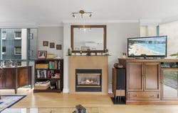 1132 Haro Street 401, Vancouver, British Columbia V6E 1C9