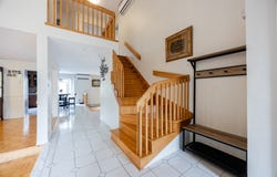 625 Rue De Verrazano, Boucherville, QC J4B7P9, CA, Boucherville, Quebec J4B7P9