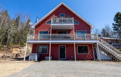 289-291 Rue de Port-aux-Quilles, Saint-Siméon, QC G0T1X0, CA, Saint-Siméon, Quebec G0T1X0