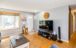 11 Lochmoor Ave, Winnipeg, MB R2J 1P7, Canada, Winnipeg, Manitoba