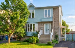 1731 Boul. Jacques-Marcil, Saint-Hubert, Quebec J3Z1E2