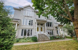 2376 Boul. des Seigneurs, Terrebonne, QC J6X4M8, CA, Terrebonne, Quebec J6X4M8
