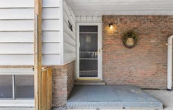 218 St Andrews Drive, Hamilton, Ontario L8K5K3