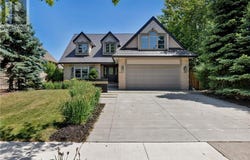 262 MARY Street, Oakville, Ontario L6K3V4