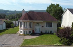 15 Rue Pierre-Bédard, La Malbaie, QC G5A1L2, CA, La Malbaie, Quebec G5A1L2