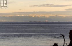 281 BELLHOUSE Road, Galiano Island, British Columbia V0N1P0