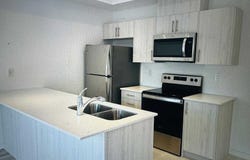 14 Wheatfield Road, Barrie, Ontario L9J0T4