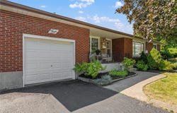4 Tamarack Street, Welland, Ontario L3C4X5