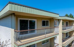 1015 Cumberland Rd 402, Courtenay, British Columbia V9N 2E7