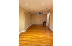 5537 Waterwind Crescent, Mississauga, Ontario L5M0G4
