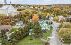 8036 Av. Royale, Château-Richer, Quebec G0A1N0