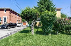 17 Magnolia Avenue, Toronto, Ontario M1K3K2