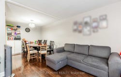 12 Murellen Crescent, Toronto, Ontario M4A2K5