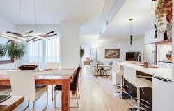 60 Rue de lÉclipse 2409, Brossard, Quebec J4Z 0T8