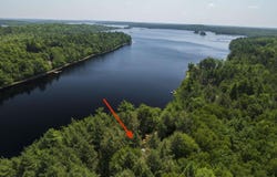 569 Peters Point Road, South Brookfield, Nova Scotia B0T 1X0